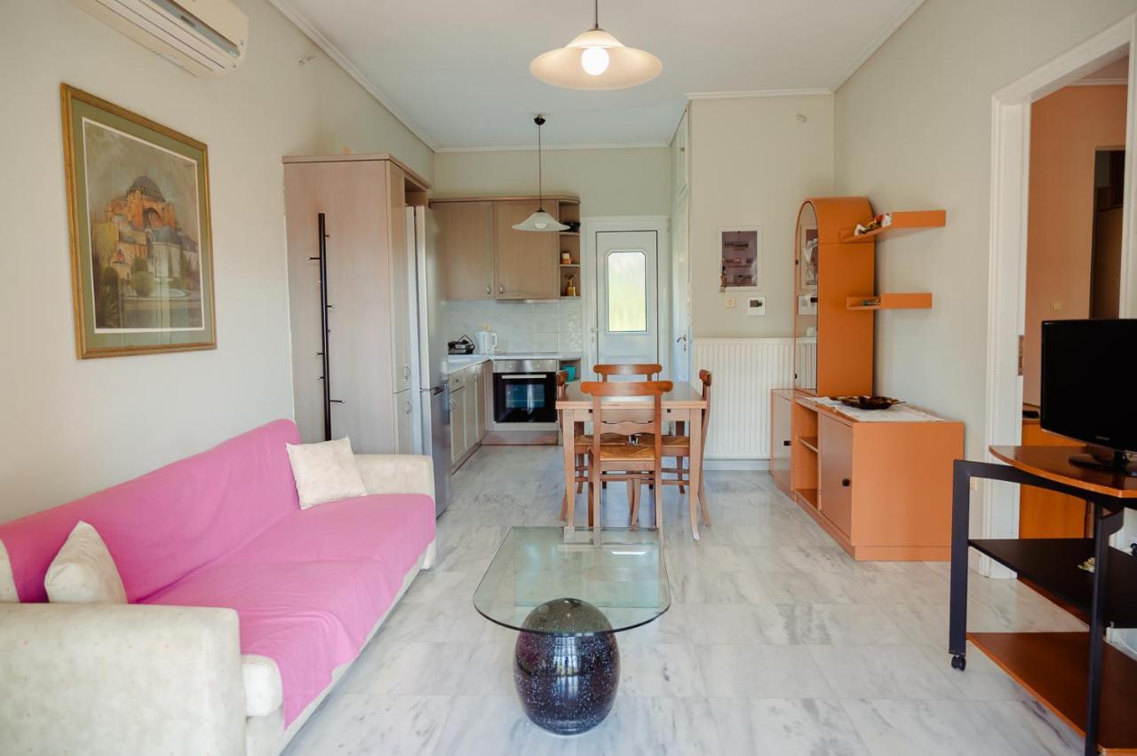 Seafront Apartment Karfás Exteriér fotografie
